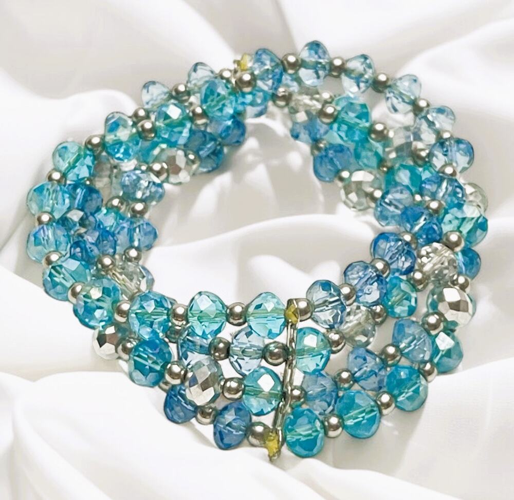 Multi-Strand (4) Layer Iridescent Crystal Glass & Silver Beaded Stretch Bracelet